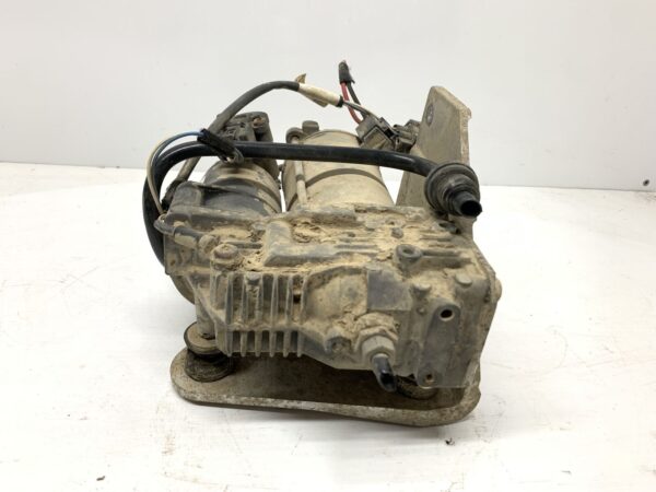 2006, Land Rover, Discovery 3, HSE,L319, Air Suspension Pump - Image 4