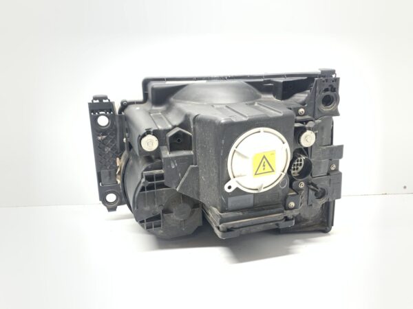 2006, Land Rover, Discovery 3, HSE,L319, Right Headlamp, Xenon Type - Image 3