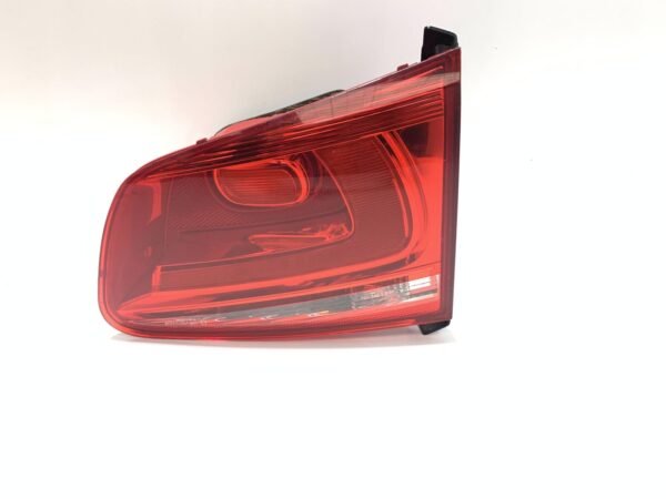 2013, Volkswagen, Touareg, 7P, Right Boot Light