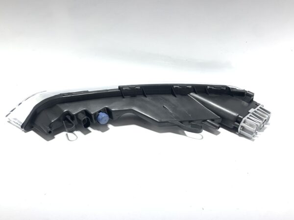 2016, Porsche, Cayenne, S, 92A, Left Driving Light - Image 3