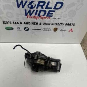 BMW X5 2007 E70 DIFF CENTRE FRONT