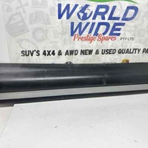 RANGE ROVER EVOQUE 2014 L538 DOOR BODY MOULD LEFT FRONT