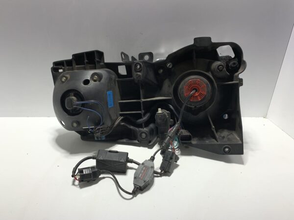 2007, Hummer, H3, H3, Left Headlamp - Image 3