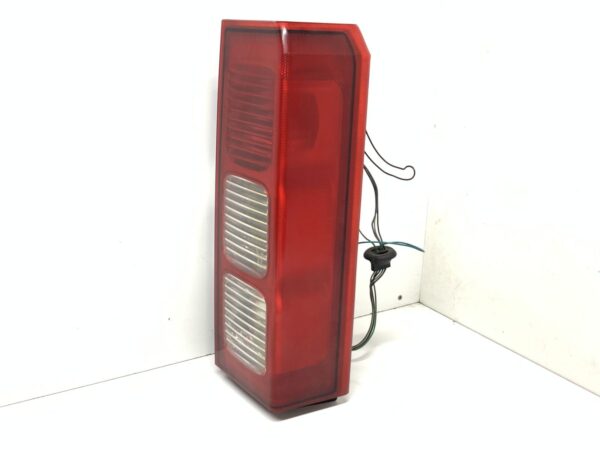 2008, Hummer, H3, Right Taillight - Image 4