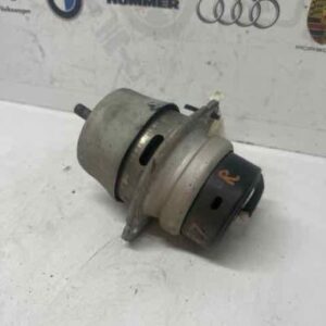 AUDI Q7 2011 MY11 ENGINE MOUNT RIGHT