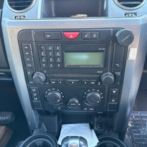 LAND ROVER DISCOVERY 3 2009 L319 COMPACT DISC PLAYER