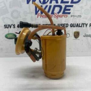 PORSCHE CAYENNE 2012 3.0L DIESL FUEL PUMP ELECTRIC