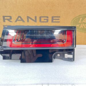 RANGE ROVER EVOQUE L551 BOOT/TAILGATE LIGHT RIGHT