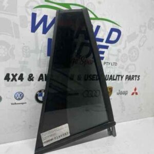 RANGE ROVER SPORT 2010 L320 ON DOOR 1/4 GLASS LEFT REAR