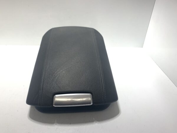 2010, Porsche, Cayenne, 92A, Console Lid