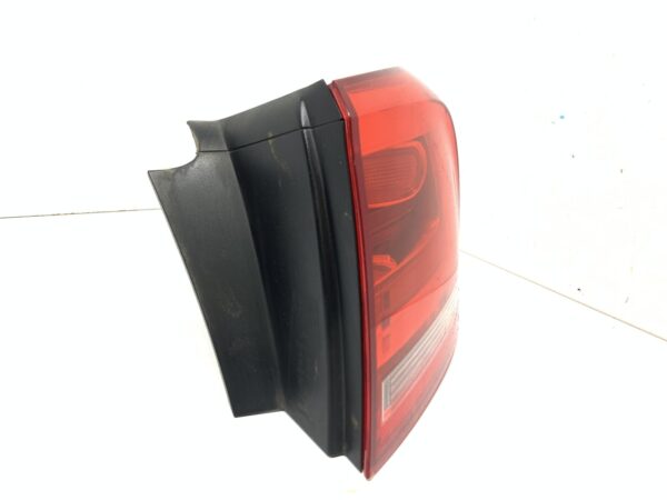 2012, Volkswagen, Touareg, V6, 7P, Right Taillight - Image 3