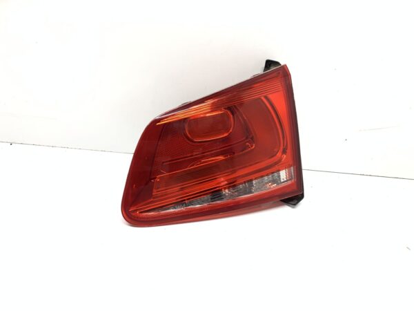 2013, Volkswagen, Touareg, 7P, Right Boot Light