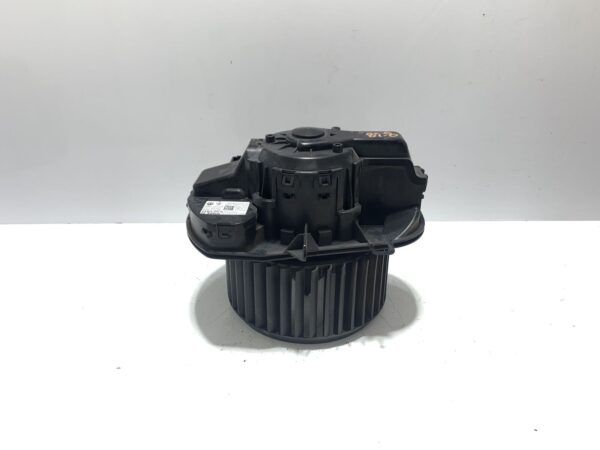2013, Volkswagen, Touareg,7P, Blower Motor/ Heater Vent Motor