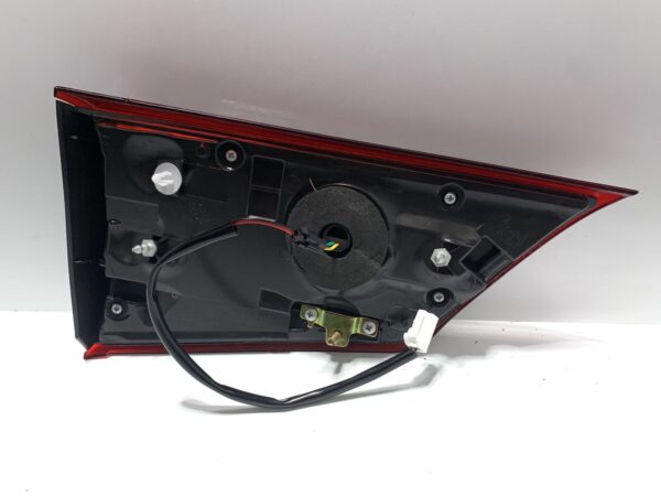 2015, Mitsubishi, Outlander, ZK, Right Boot Light - Image 3