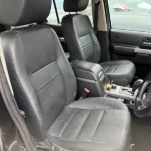 LAND ROVER DISCOVERY 3 2009 MY09 SEAT RIGHT FRONT HEADREST NOT INCLUDED