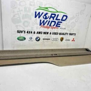 LAND ROVER DISCOVERY 4 2010 L319 CARGO BLIND REAR