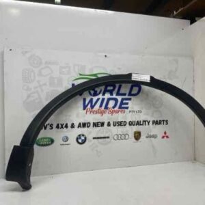 LAND ROVER DISCOVERY SPORT 2018 L550 MY18 GUARD FLARE RIGHT FRONT