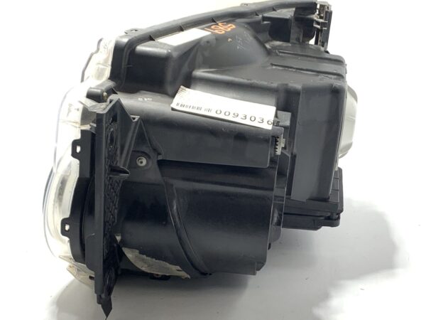 2009, Land Rover, Discovery 3, HSE,L319, Right Headlamp - Image 3