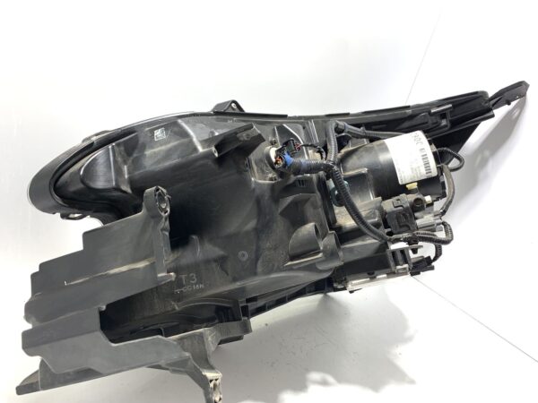 2012, Honda, CR-V, RM, Right Headlamp, xenon Type - Image 4