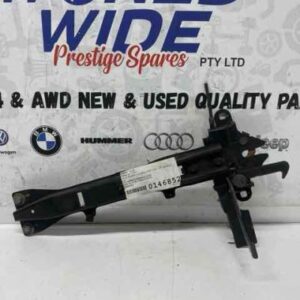HUMMER H3 2007 VERTICAL BONNET LOCK PANEL