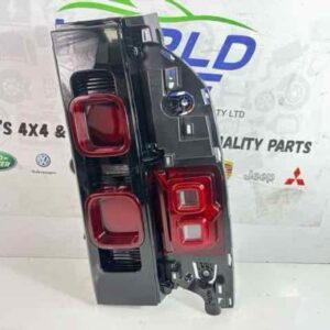 LAND ROVER DEFENDER 2019 L663 MY20 TAIL LIGHT RIGHT