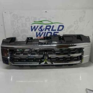 MITSUBISHI PAJERO 2013 NW MY13 GRILLE