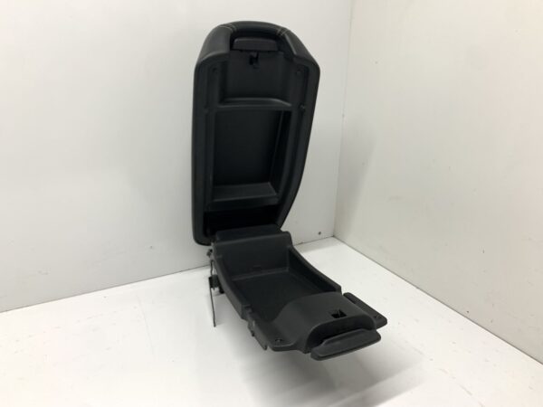 2015, Jeep, Cherokee, Sport, KL, Console Lid - Image 4