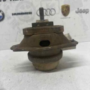 LAND ROVER DISCOVERY 3 2005 ENGINE MOUNT LEFT