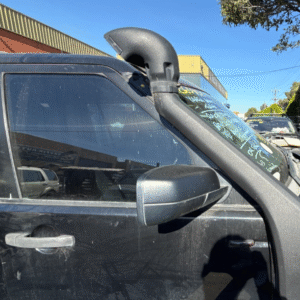 LAND ROVER DISCOVERY 3 2006 L319 DOOR GLASS RF
