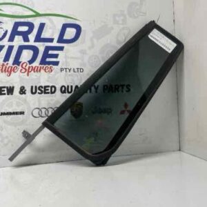 LAND ROVER DISCOVERY 4 2011 L319 ON DOOR 1/4 GLASS LEFT REAR
