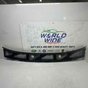 TOYOTA FJ CRUISER 2011  WIPER COWL MOTOR COVER