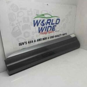AUDI Q7 2016 4M DOOR BODY MOULD LEFT FRONT