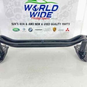 VOLKSWAGEN TOUAREG 2012 7P BAR REINFORCEMENT FRONT