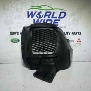 VOLKSWAGEN TOUAREG 2012 7P MY11 GUARD LINER RF