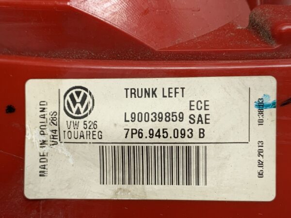 2013, Volkswagen, Touareg, V6, 7P, Left Boot Light - Image 4