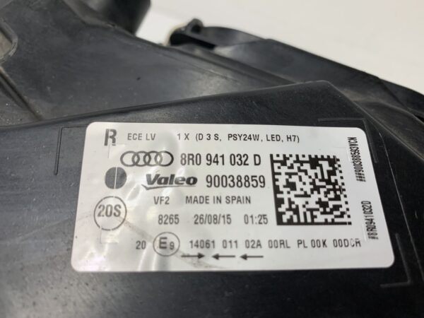 2015, Audi, SQ5, Quattro, 8R, Right Headlamp - Image 3