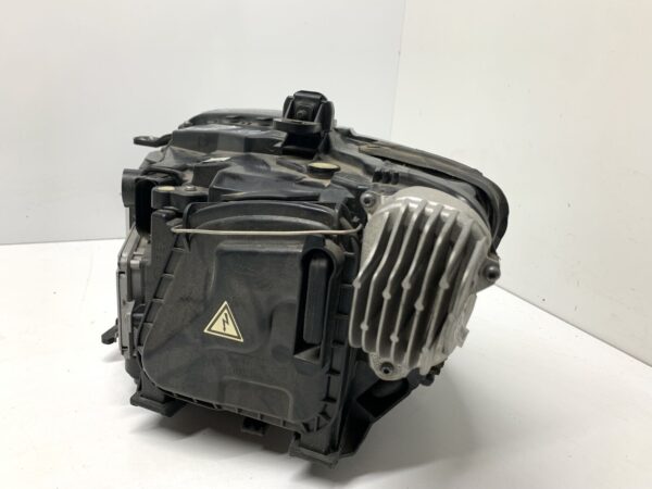 2015, Audi, SQ5, Quattro, 8R, Right Headlamp - Image 5