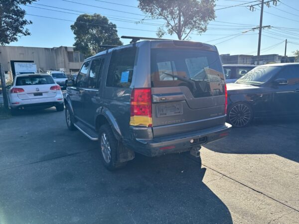 LAND ROVER DISCOVERY 3 2009 L319 DOOR GLASS LF - Image 3