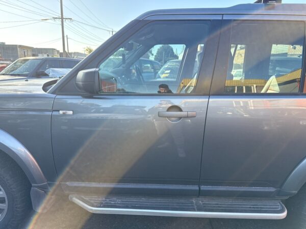 LAND ROVER DISCOVERY 3 2009 L319 DOOR GLASS LF