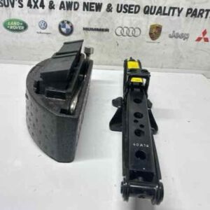 RANGE ROVER VOGUE 2013 L405 JACK & HANDLE