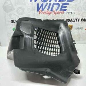 VOLKSWAGEN TOUAREG 2012 7P MY11 GUARD LINER LEFT FRONT