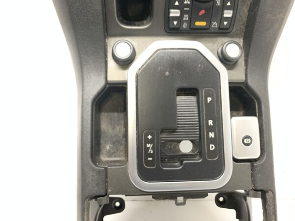 2012, Land Rover, Discovery 4, HSE, L319, Gearshift Surround / Trim - Image 3