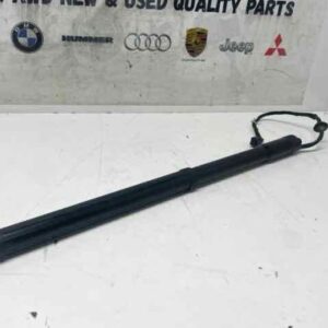 RANGE ROVER VOGUE 2013 L405 TAILGATE STRUT LEFT