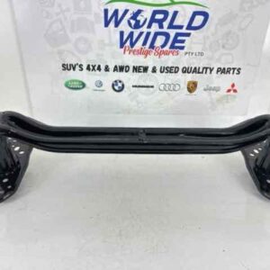 VOLKSWAGEN TOUAREG 2012 7P BAR REINFORCEMENT FRONT