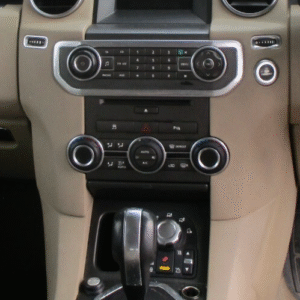 LAND ROVER DISCOVERY 4 2010 L319 COMPACT DISC PLAYER