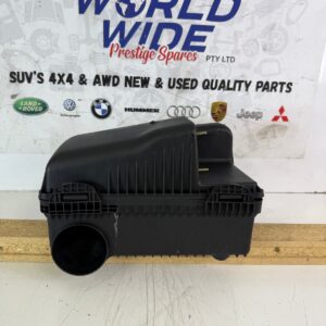MITSUBISHI PAJERO PETROL AIR BOX CLEANER SUITES NM AND NP 2000 TO 2005