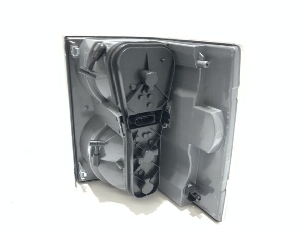 2008, Land Rover, Range Rover, Vogue, L322, Left Taillight - Image 4