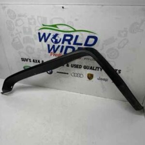 HUMMER H3 2007 GUARD FLARE LEFT FRONT