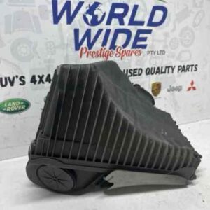PORSCHE CAYENNE 2010 3.0L DIESEL AIR BOX RIGHT SIDE